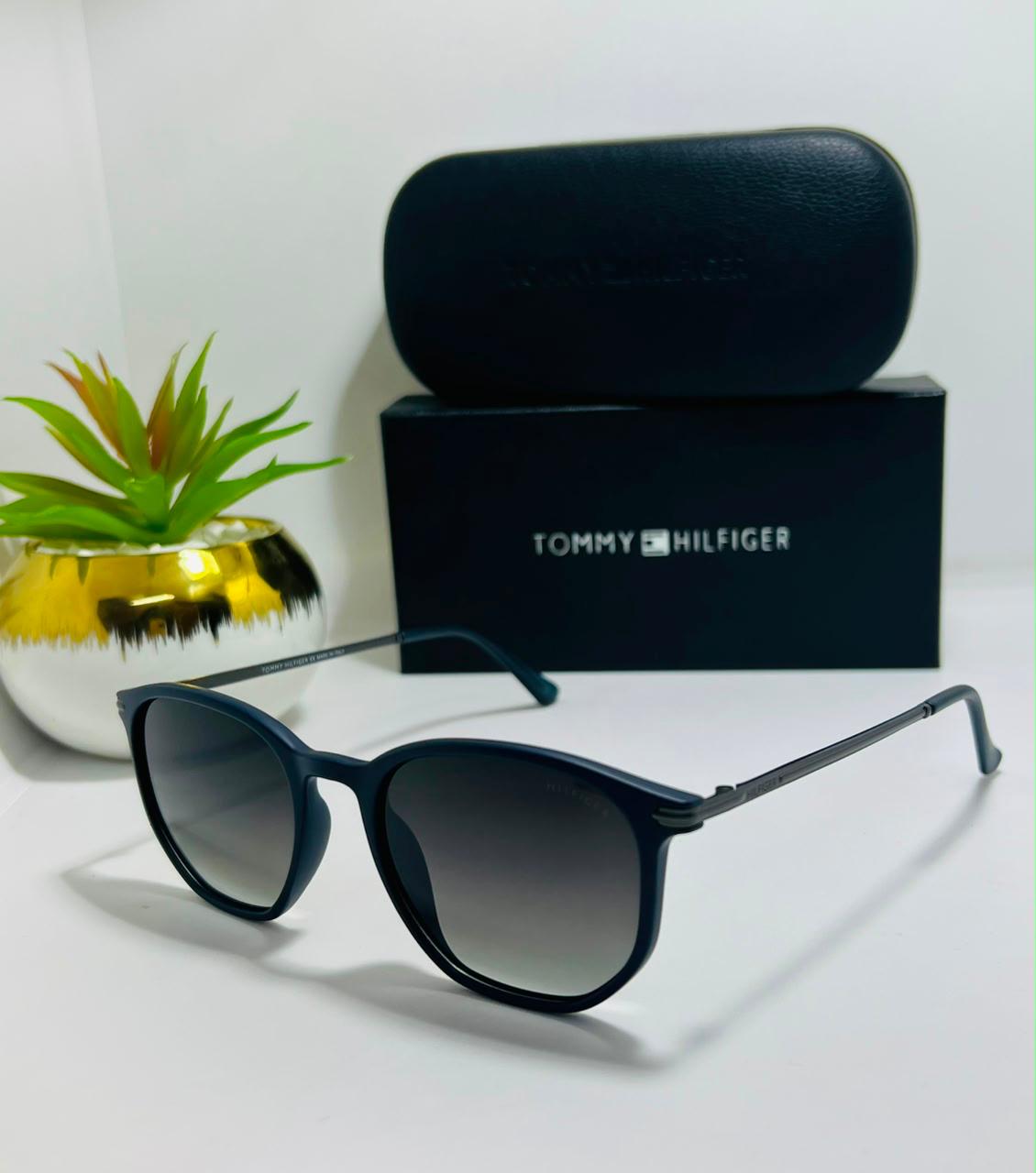 Tommy Hilfiger | OZ003