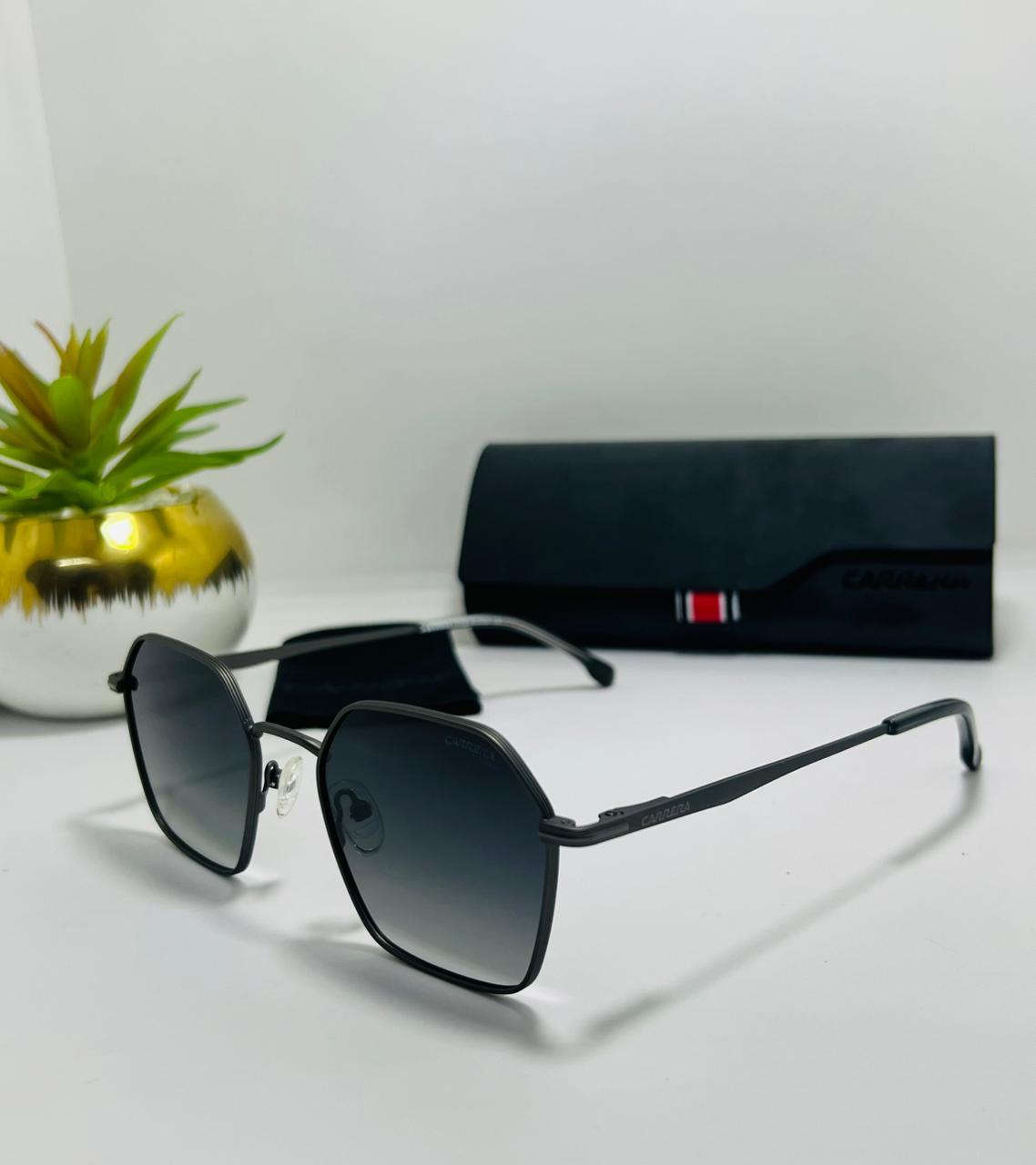 Carrera | OZ024