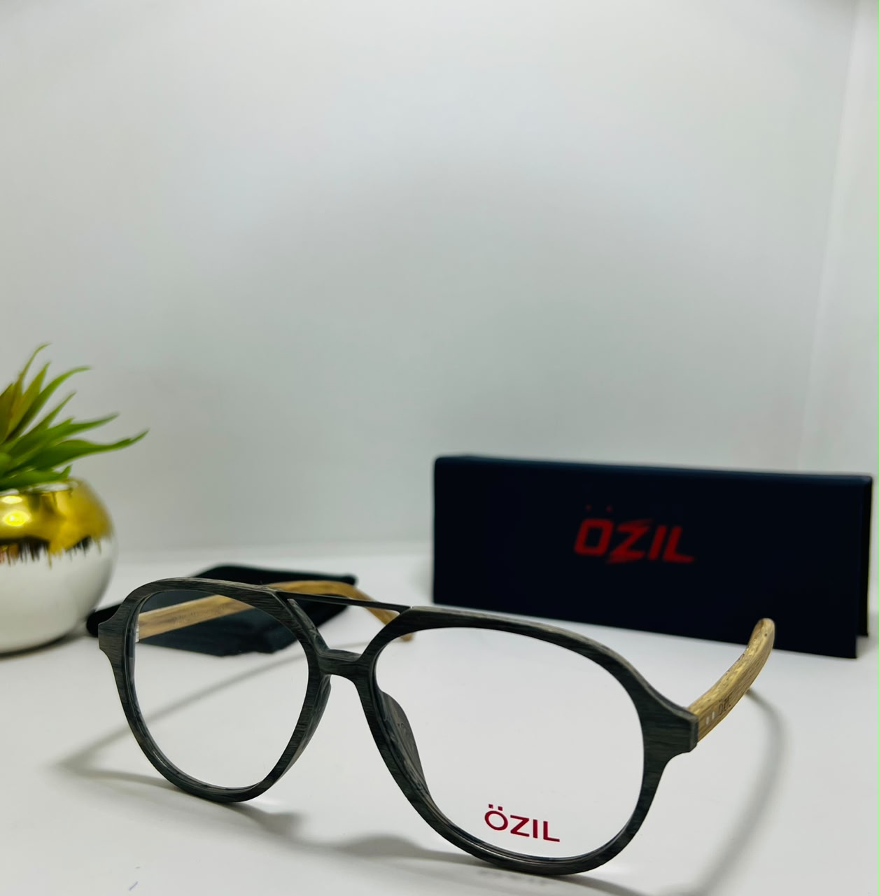 OZIL | OZ064