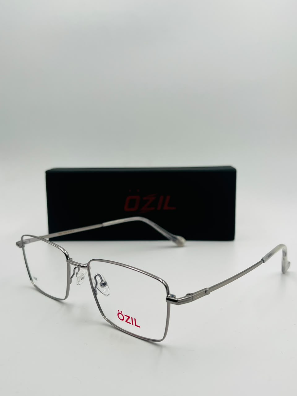 OZIL | O015