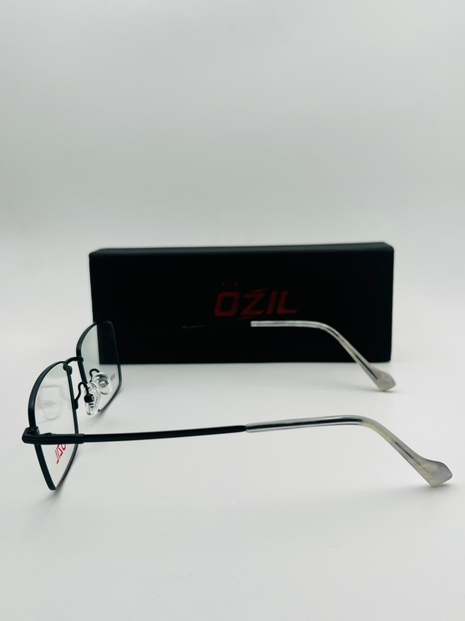 OZIL | O015
