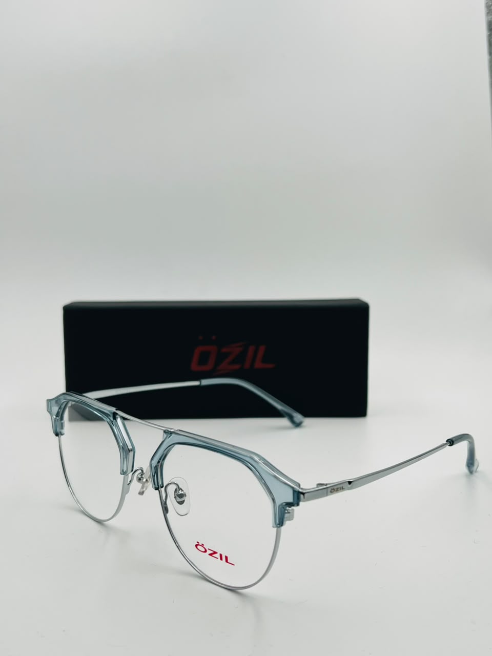 OZIL | O010