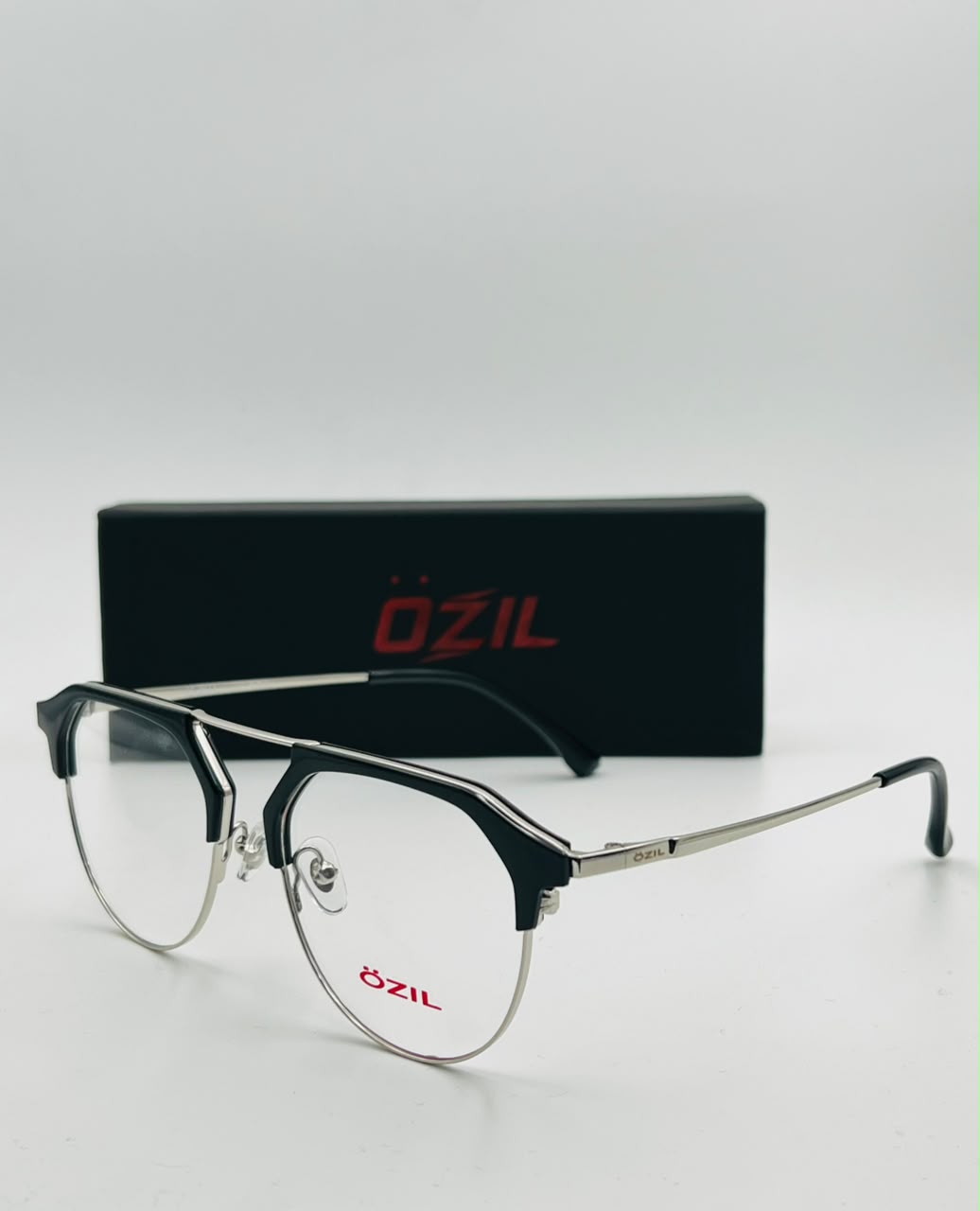 OZIL | O010