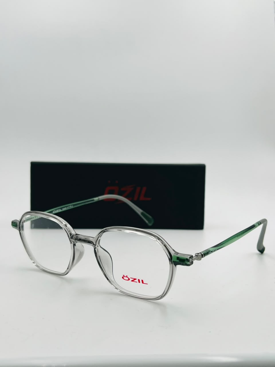 OZIL | O012