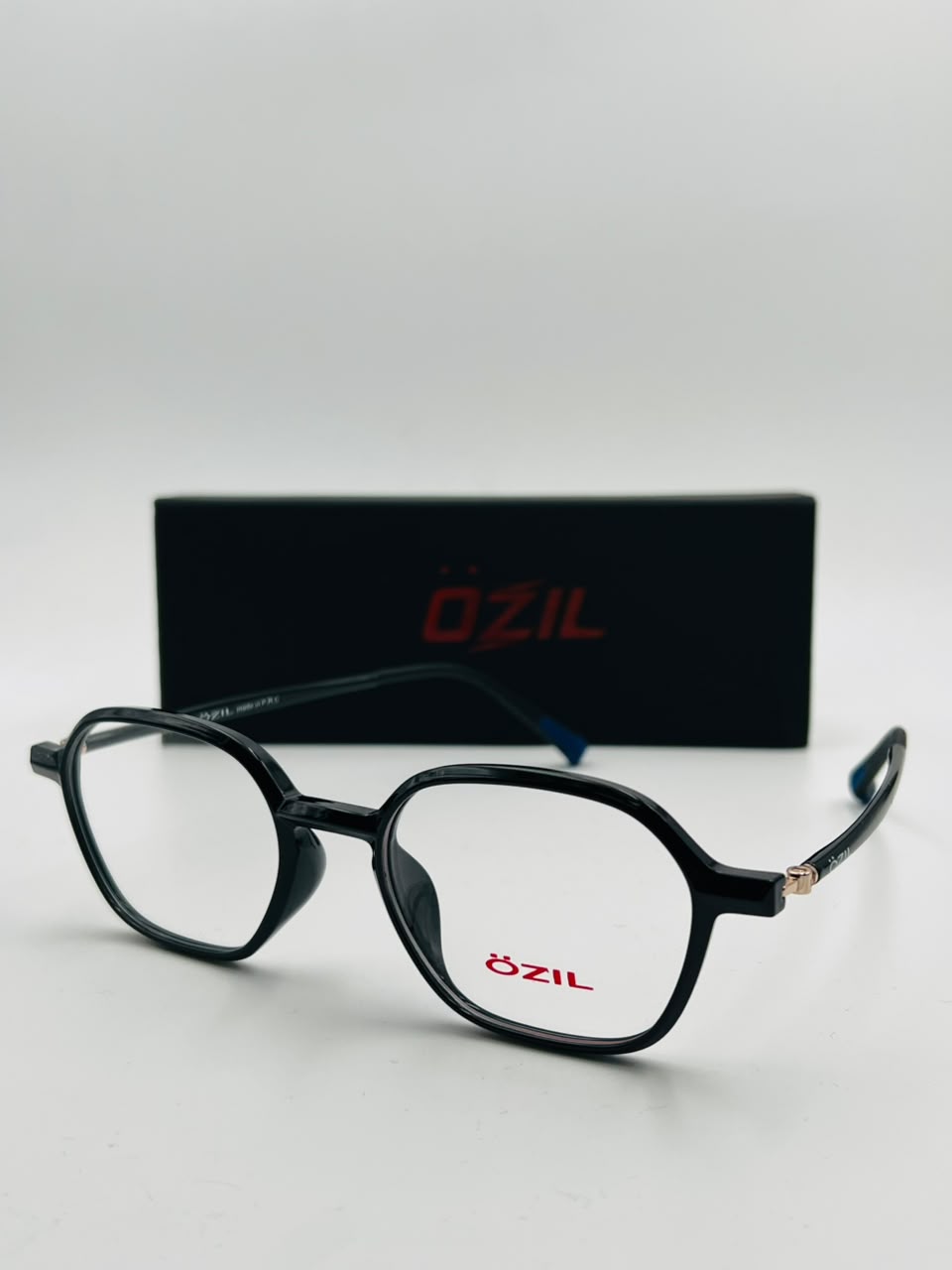OZIL | O012