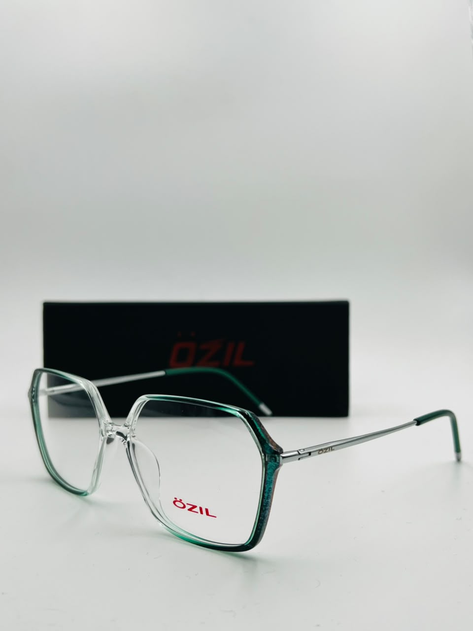 OZIL | O013