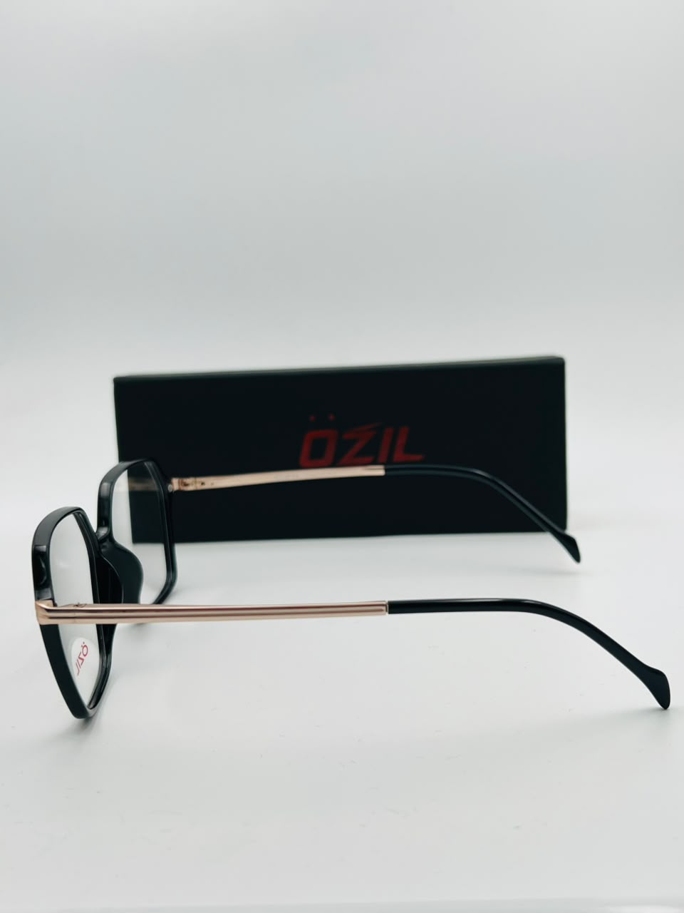 OZIL | O013
