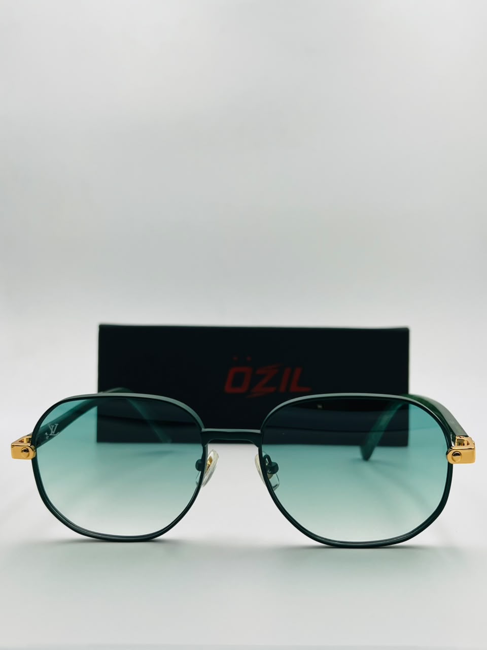 LV | SUN012